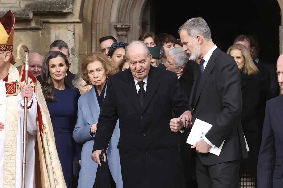 Letizia, Sofía, Juan Carlos y Felipe