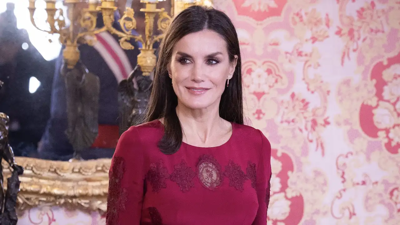 Entre aciertos y graves errores: Todos los looks que la reina Letizia ha lucido el día de la Pascua Militar