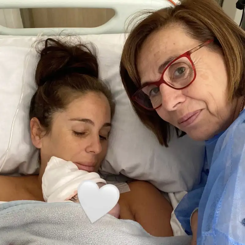 Merchi, Belén Esteban y Susana Bicho: los tres apoyos incondicionales de Anabel Pantoja durante el ingreso de su hija