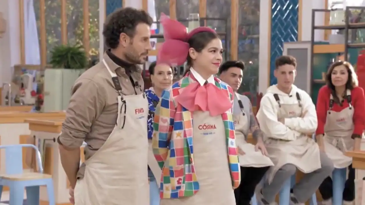 Los concursantes de 'Bake Off', atónitos cuando el jurado ha dado el nombre del primer expulsado