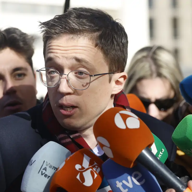 Todas las claves sobre la declaración de Íñigo Errejón y Elisa Mouliaá tras pasar por los Juzgados