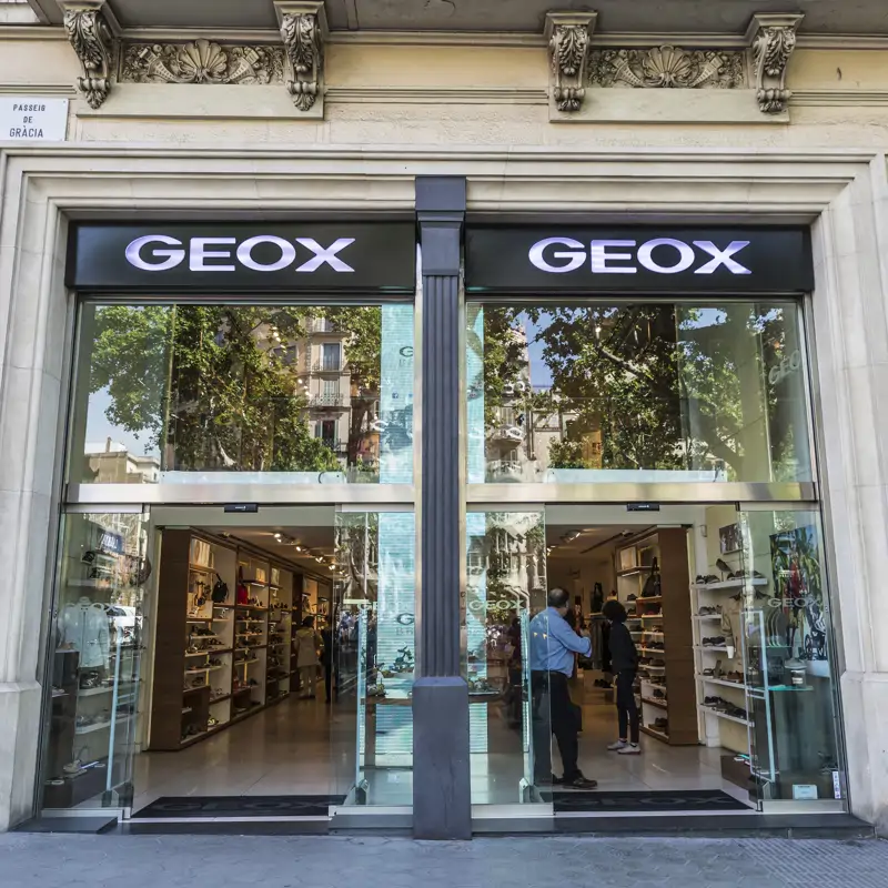 GEOX tira la casa por la ventana en las Segundas Rebajas: zapatos, botines, botas y zapatillas al 50%