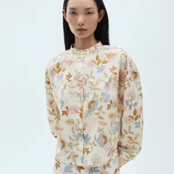 Blusa de algodón estampado flores de Mango