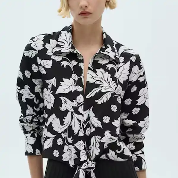 Blusa nudo estampado floral de Mango