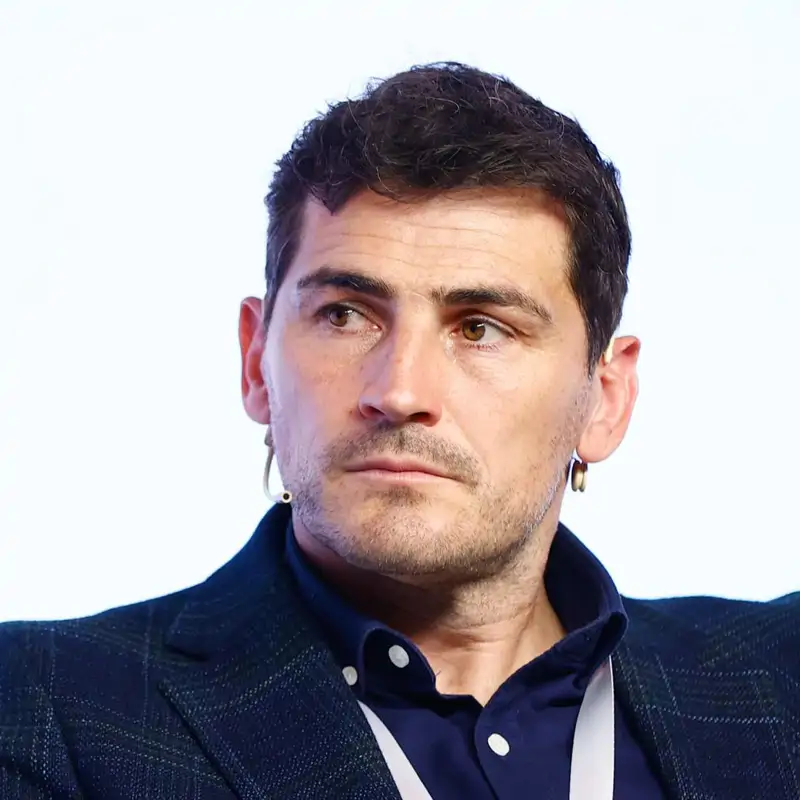 Comunicado urgente de Iker Casillas tras el testimonio de Claudia Bavel: "No todo vale"