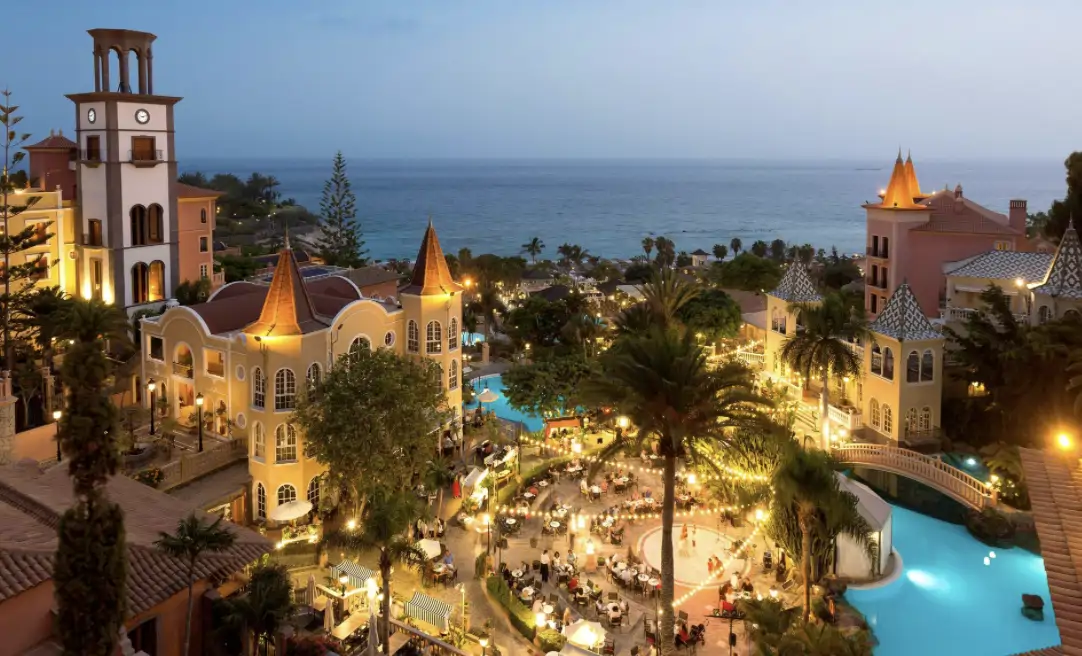 Bahia del duque Tenerife