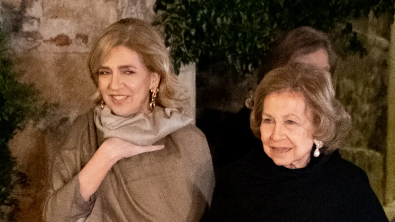 La prensa griega ningunea a la reina Sofía y la infanta Cristina en su viaje a Atenas