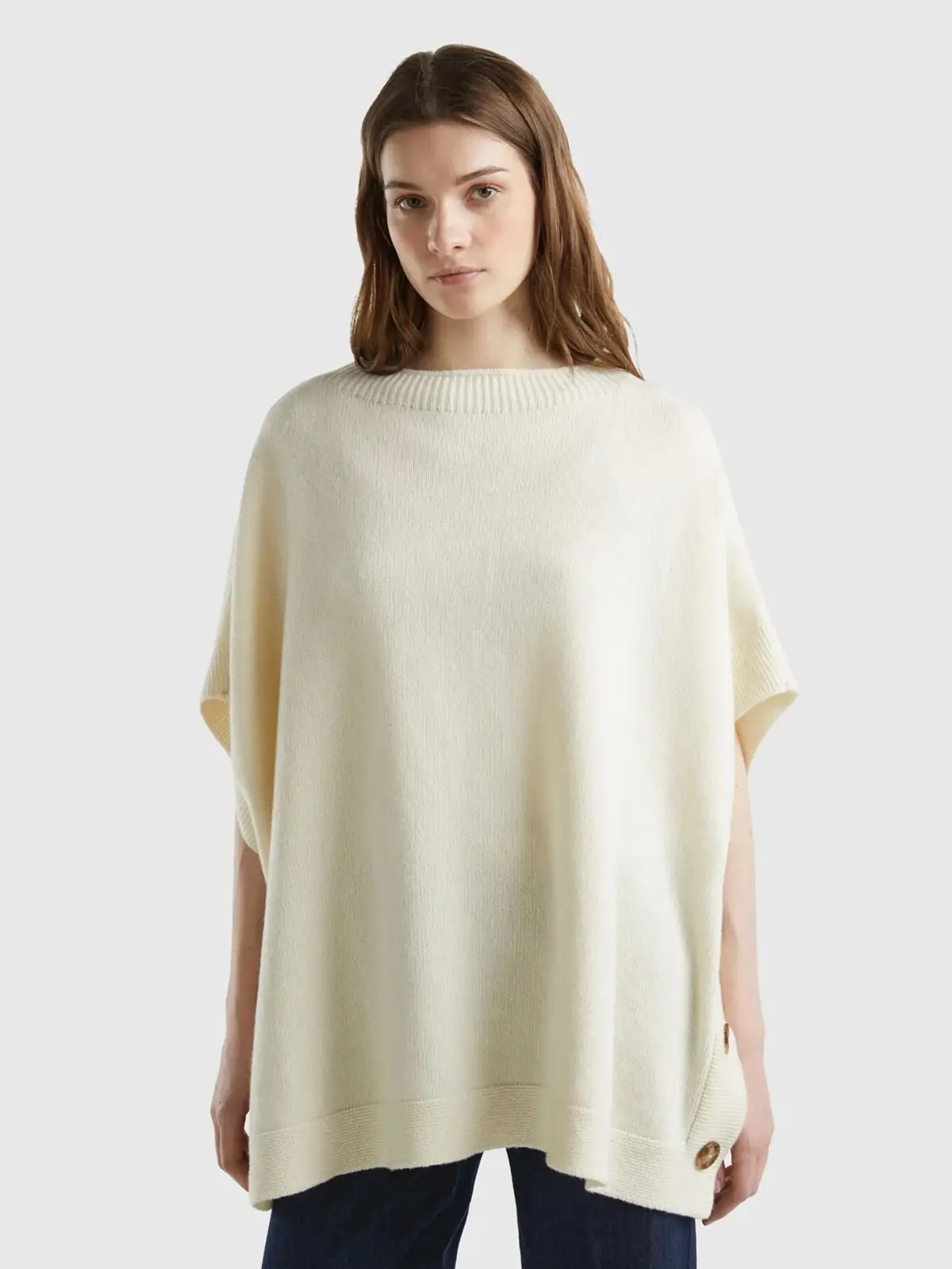 poncho punto +50 primavera Benetton