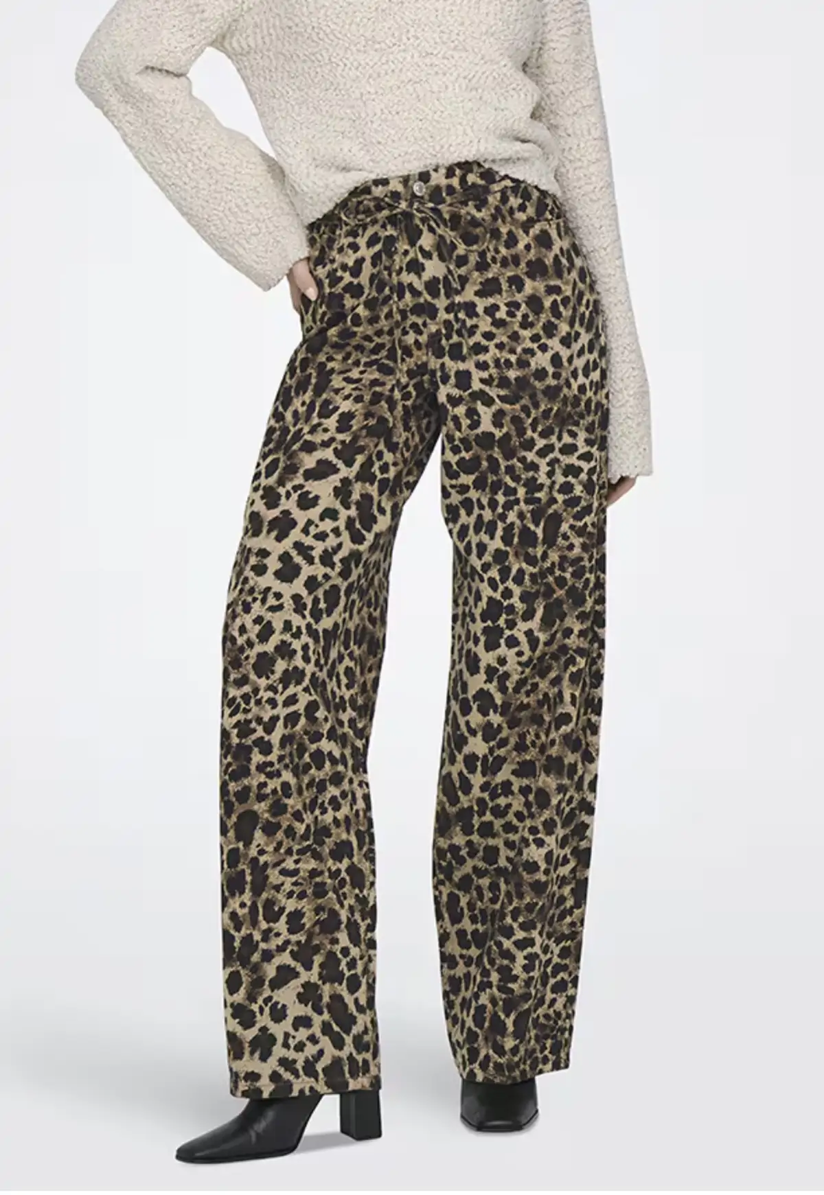 Pantalón animal print El Corte Inglés