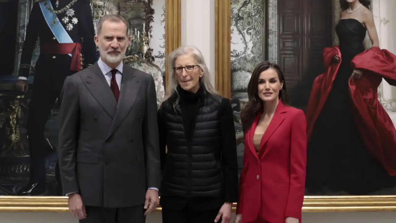 La impagable reacción de los reyes Felipe y Letizia al ver, por primera vez, sus retratos de Annie Leibovitz