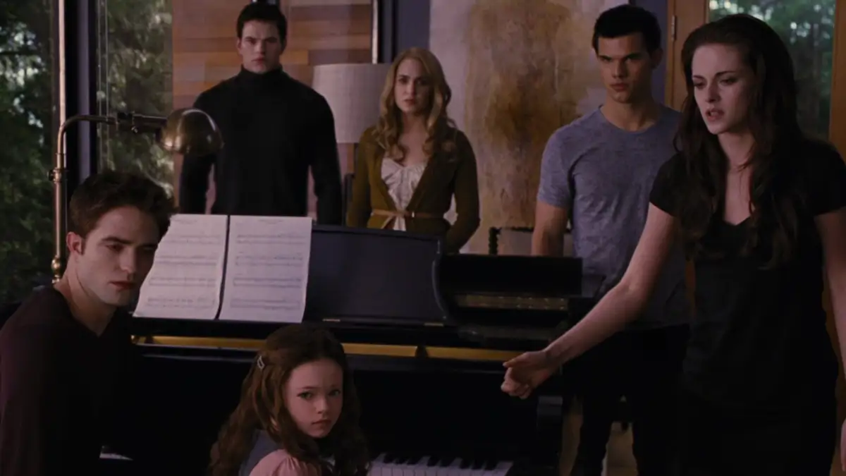 Amanecer Parte II (2012)