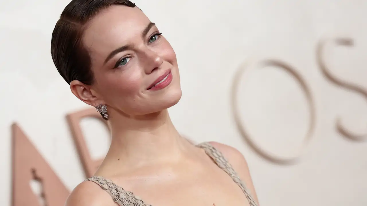 5 peinados vistos en los Oscar 2025 que inspirarán a las invitadas de boda en 2025
