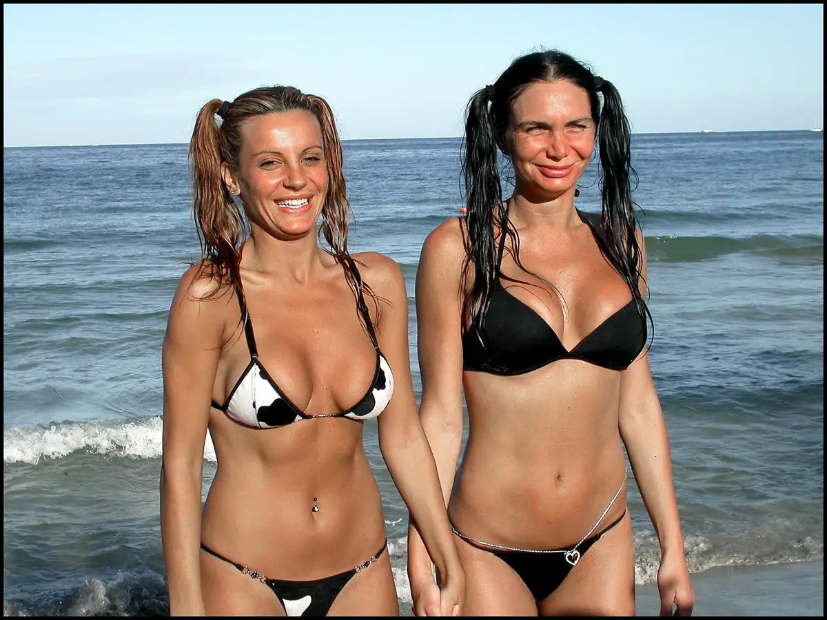 Yola Berrocal y Sonia Monroy