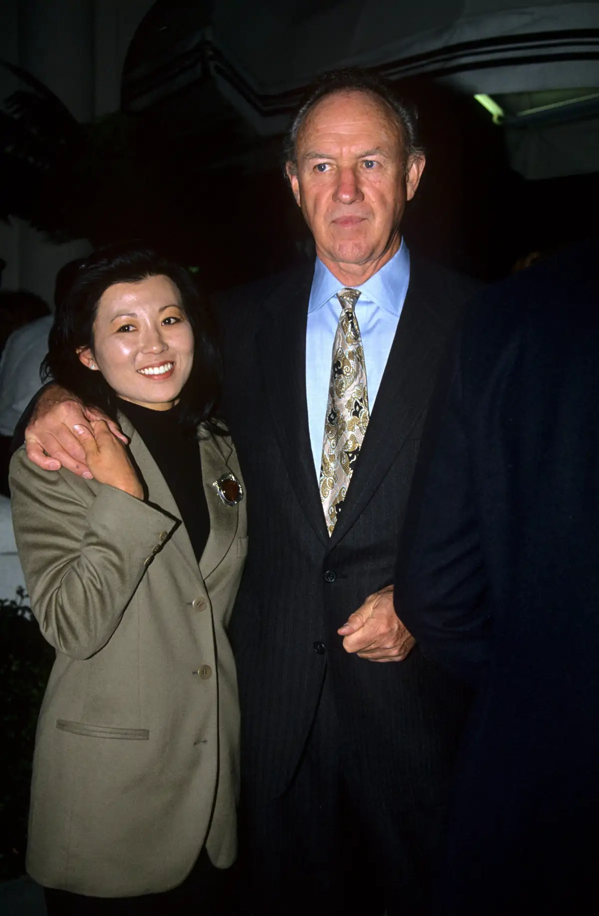 Gene Hackman y Betsy Akagawa