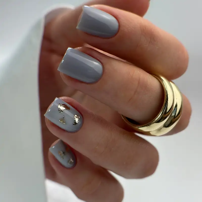 15 uñas grises tendencia en 2025 que modernizarán tu manicura de manera elegante