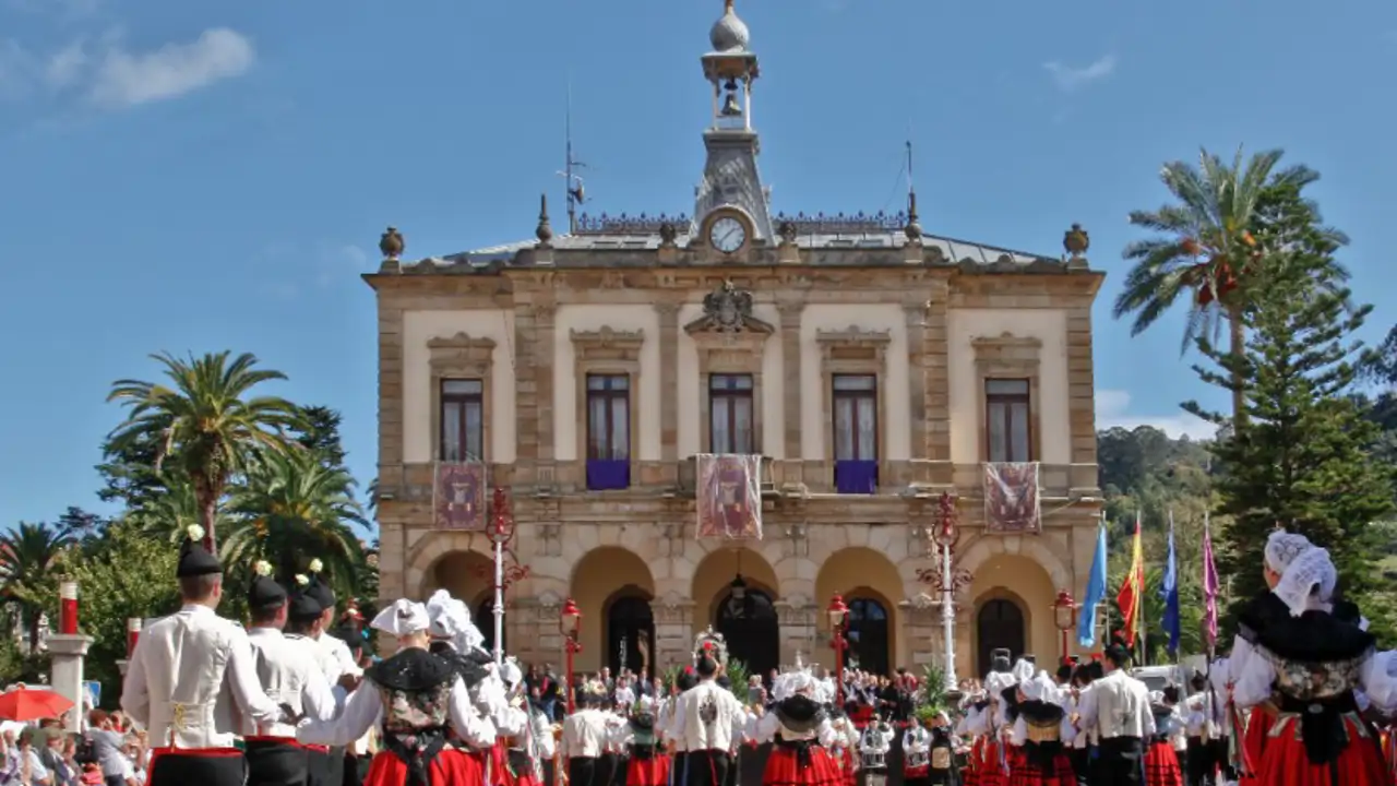 Tazones, en Asturias