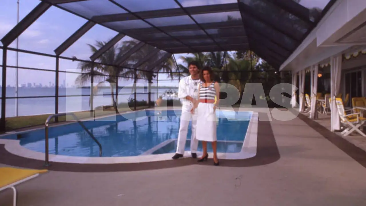 Con piscina cubierta incluida