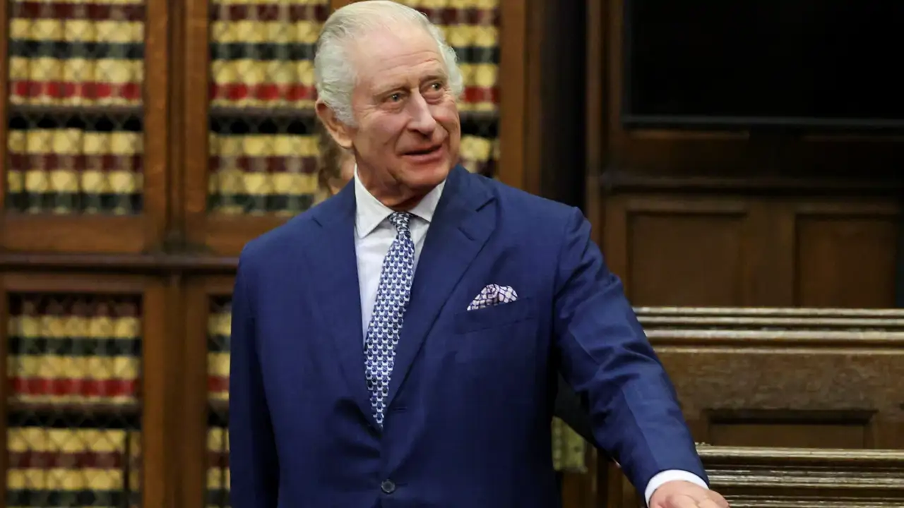 El rey Carlos III se sincera sobre su lucha con la enfermedad: “El cáncer es desalentador y aterrador”