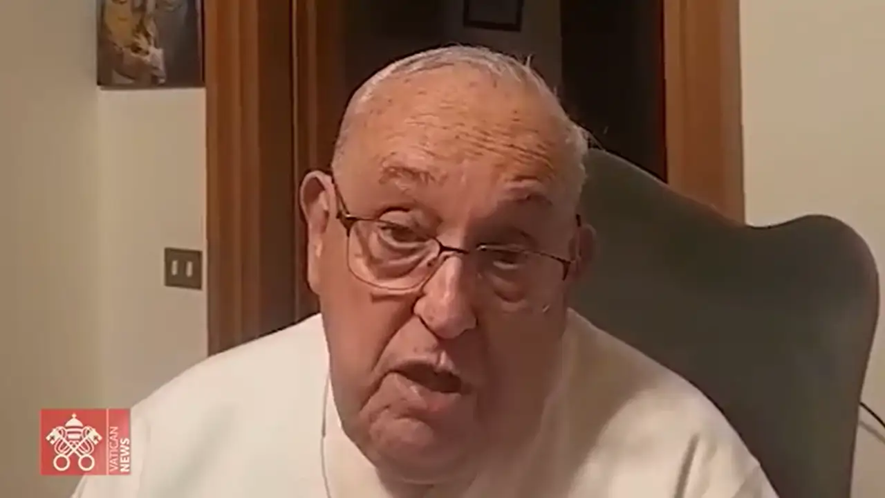 El Vaticano comparte uno de los últimos mensajes que envió el papa Francisco a los jóvenes antes de morir: "Esto no ayuda a la paz"