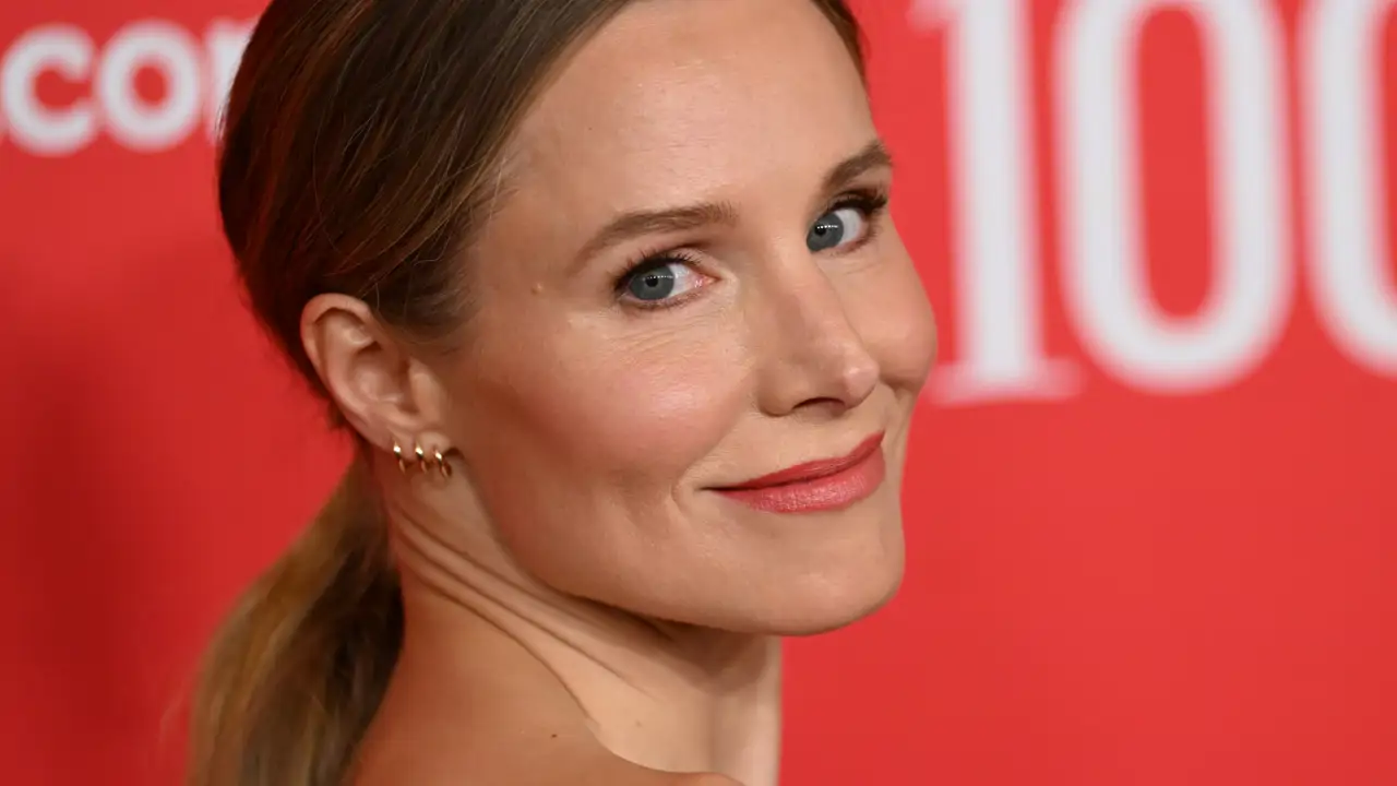 La forma definitiva para limpiar tus brochas de maquillaje y tenerlas de 'estreno': consejos y todo lo que necesitas por tipos
