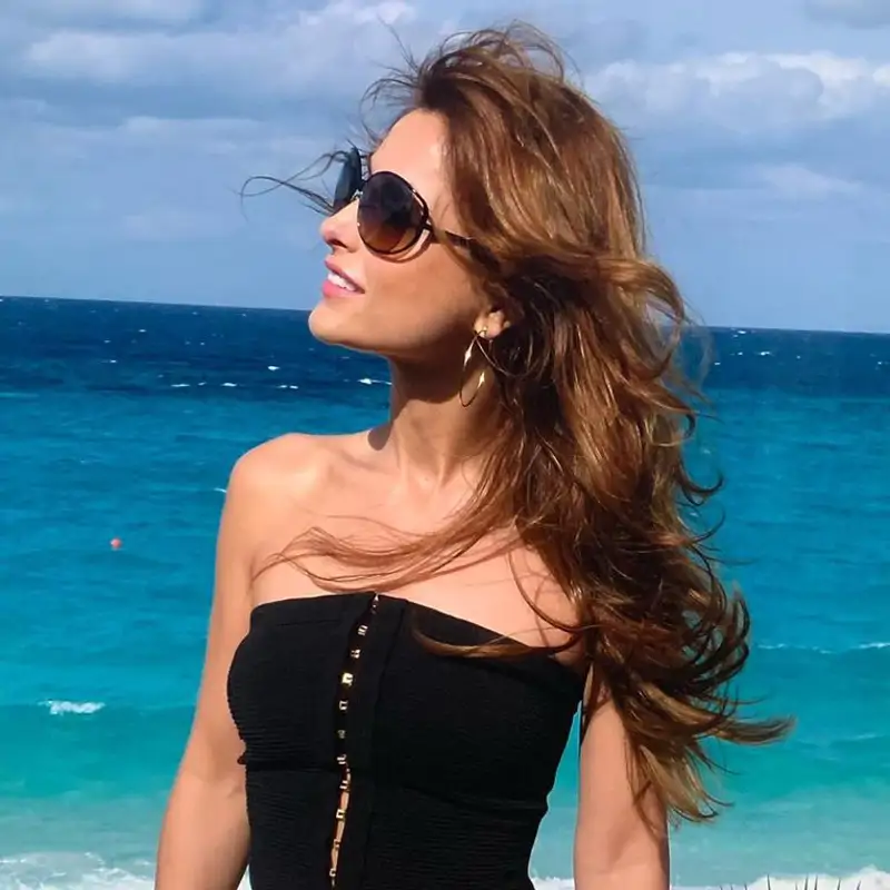 Alessandra Chiarello, experta en cabello: "Si quieres que el pelo te dure más tiempo limpio, este es el consejo más habitual y eficaz"