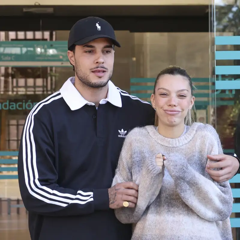 Carlo Costanzia se pone tierno y felicita a Alejandra Rubio en su primer Día de la Madre con una foto inédita de su hijo