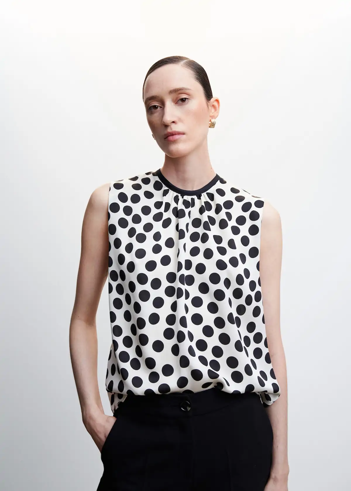 Blusa estampado lunares