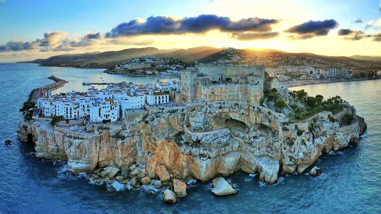 No es Ibiza: el pueblo más bonito de España con playa para este verano, según National Geographic, está en Castellón