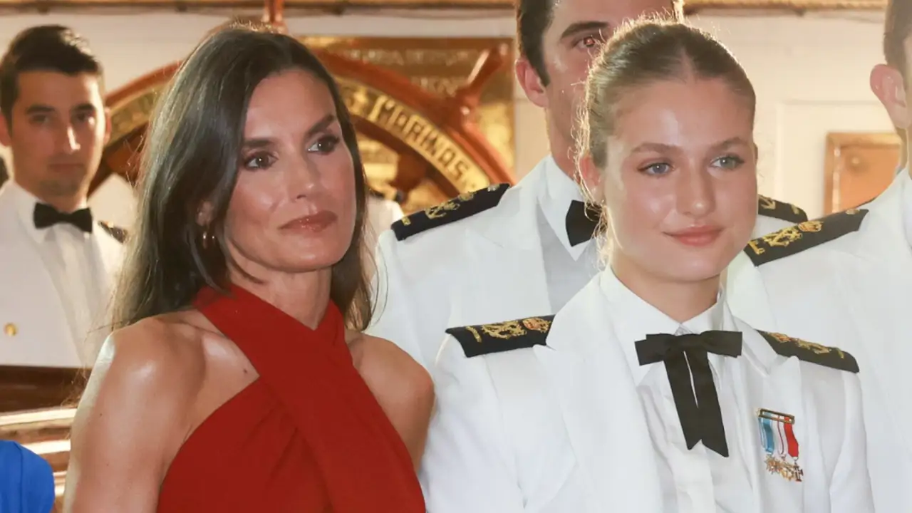 Vivian Jiménez, periodista panameña, sobre la princesa Leonor: “Viven en un espacio común, amueblado en pasillos y unidades de 16 o 18 camarotes con diferentes números de camas"