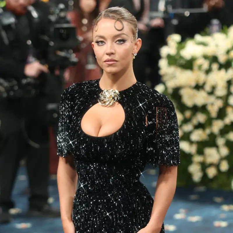 8 imprescindibles de la cosmética coreana que la actriz de "Euphoria", Sydney Sweeney, se aplica a diario para lucir piel de porcelana