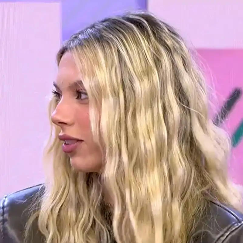 Alejandra Rubio da su opinión sobre la pullita de su madre, Terelu Campos, a Paola Olmedo: “Me sorprende”