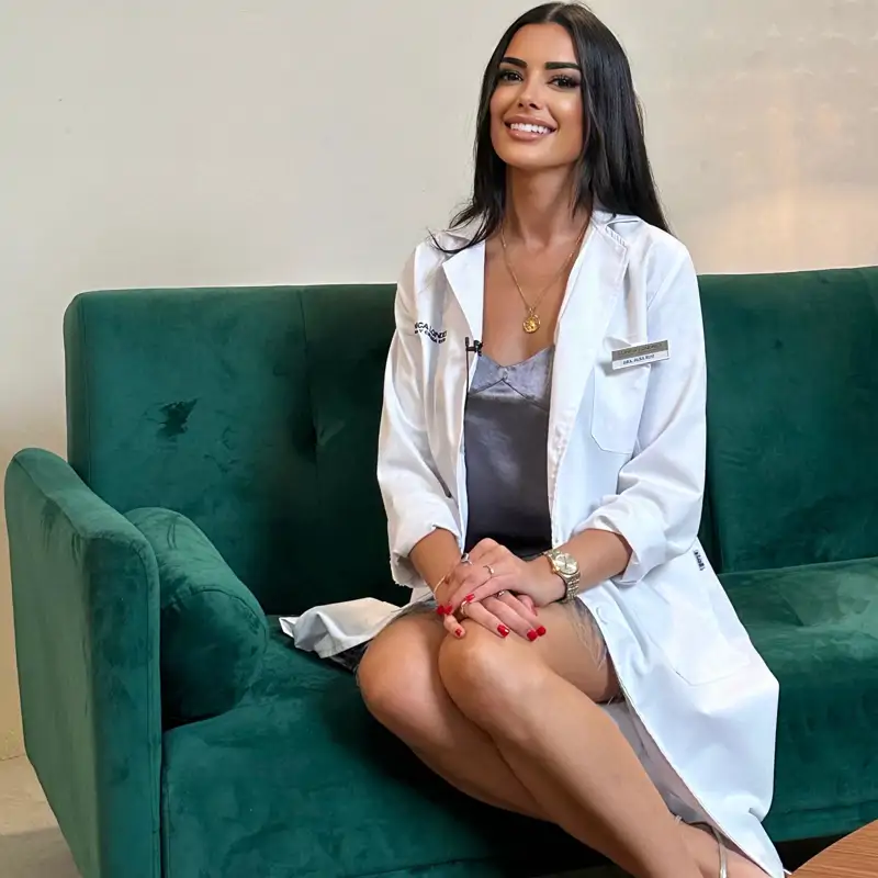 Dra. Alba Ruiz Allende, médico estética, desmonta el mito del colágeno: "No es solo para la piel, es el secreto para un pelo más fuerte, brillante y con volumen"