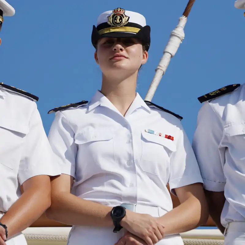 La princesa Leonor llega a Cartagena de Indias tras el conmovedor encuentro con la reina Letizia: así encara el tramo final de su viaje