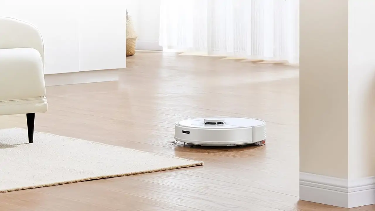 Roomba "regala" su robot aspirador que barre y friega el suelo en una sola pasada: aún no me creo que lo pueda tener por 120€ menos