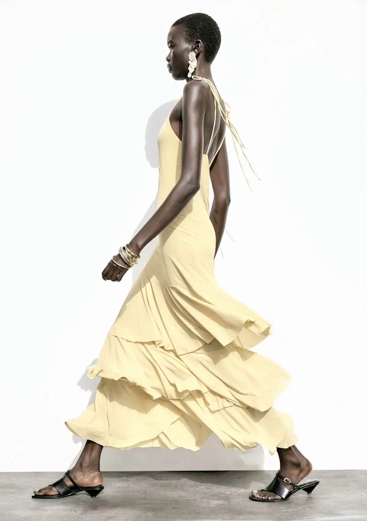 Vestido amarillo de Zara
