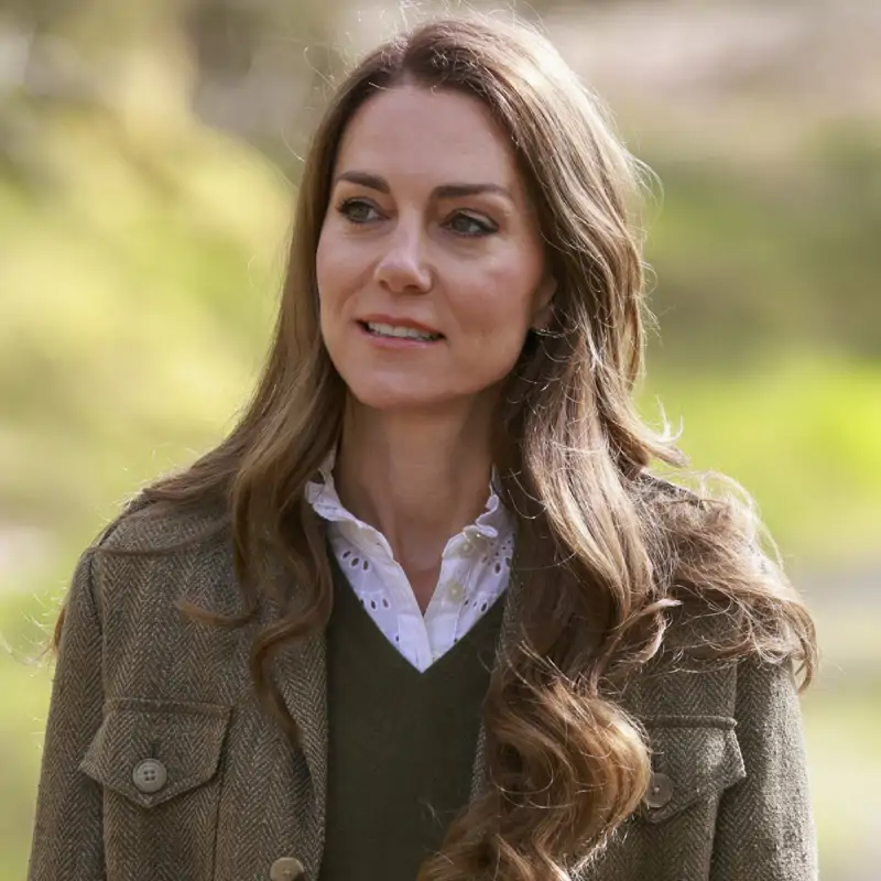 Juandiegoteo, experto en cabello, sobre el rubio saludable de Kate Middleton: "ha optado por una gama de rubios cálidos y la raíz más natural, lo que evita el 'efecto bloque"