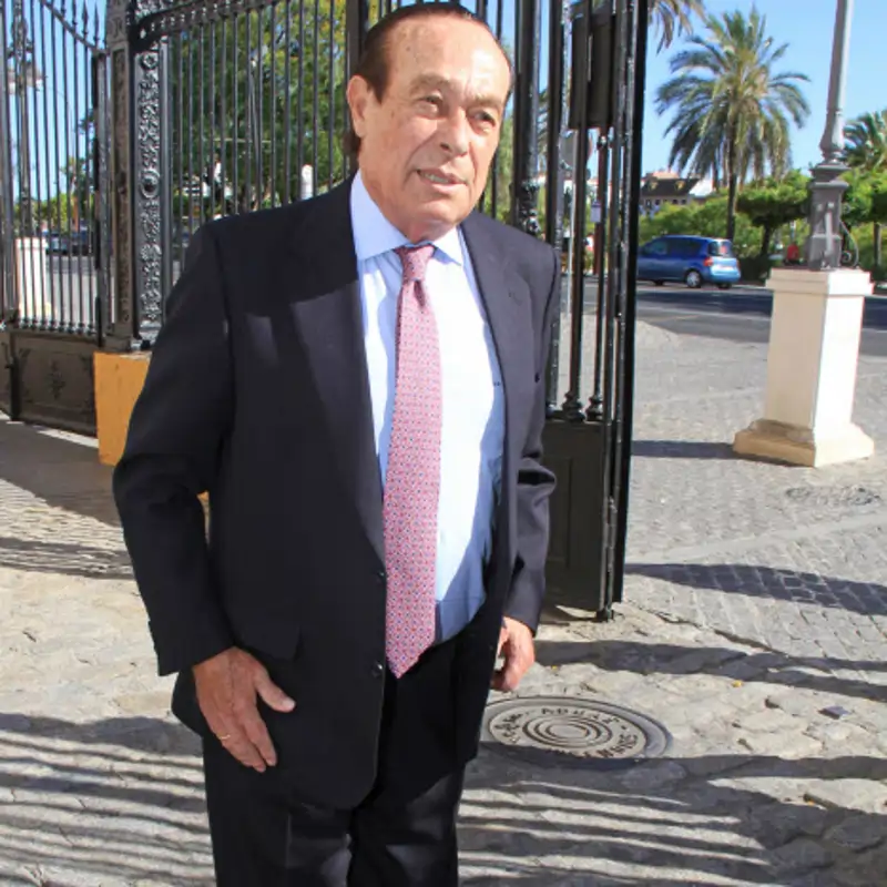 Última hora sobre el estado de salud de Curro Romero tras su ingreso hospitalario: “Se atragantó”