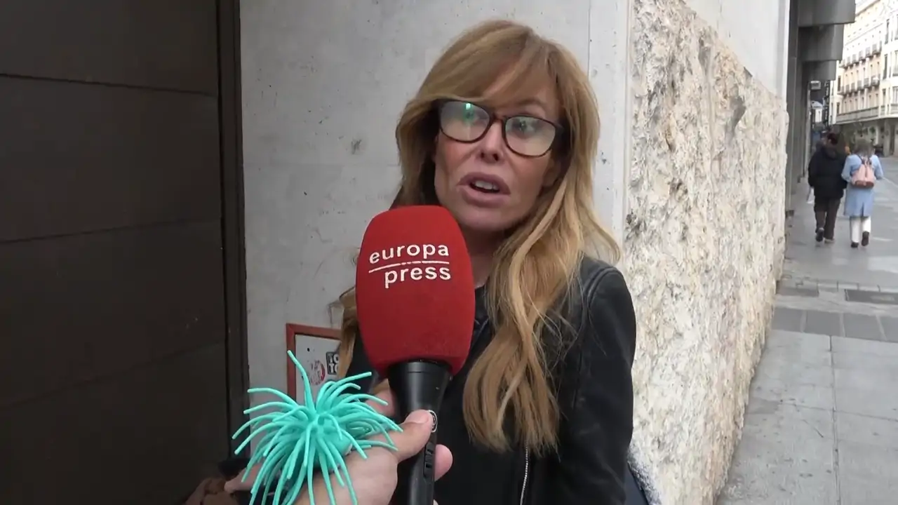 Lara Dibildos, tajante sobre la cancelación de la obra de teatro de Terelu Campos