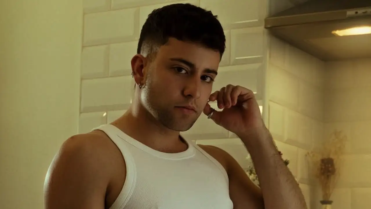 EXCLUSIVA | De ser Billy Elliot a bailarín por Chipre en Eurovisión 2025: conoce a Diego Rey, el actor español que compite contra Melody
