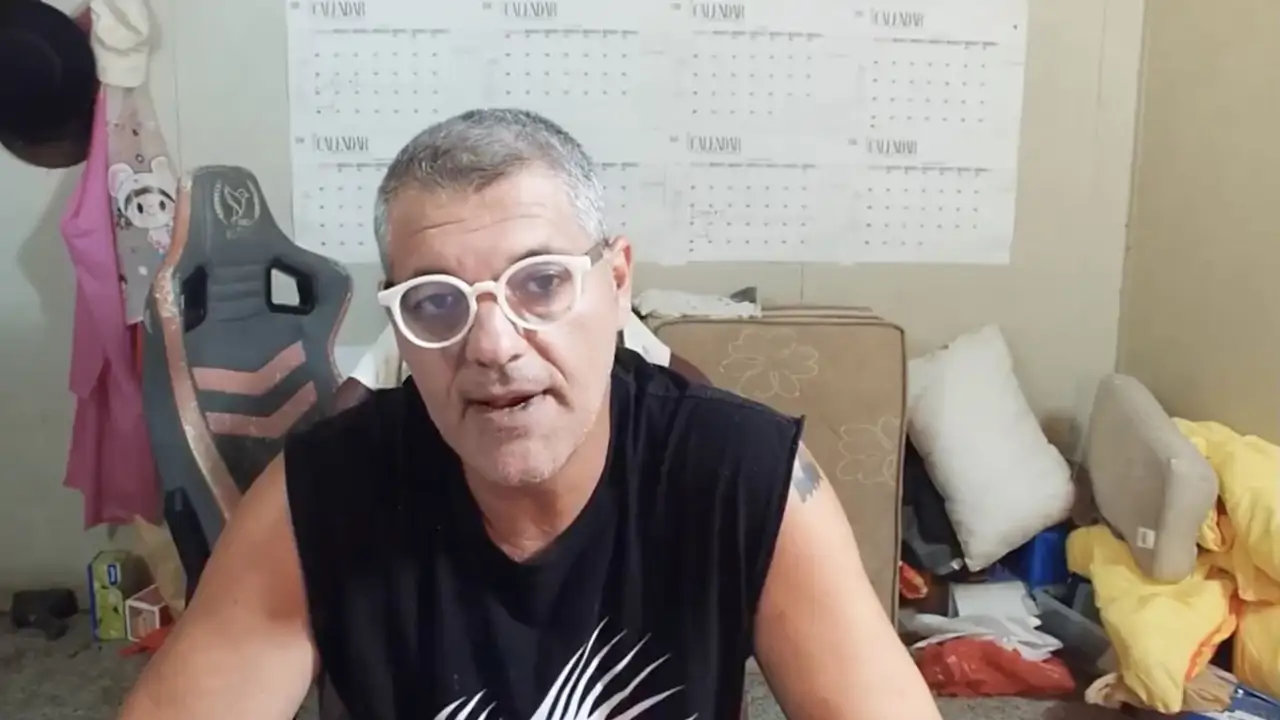 Comunicado urgente de Frank Cuesta en vídeo: ni ha tenido cáncer ni es veterinario y sí, ha comprado los animales