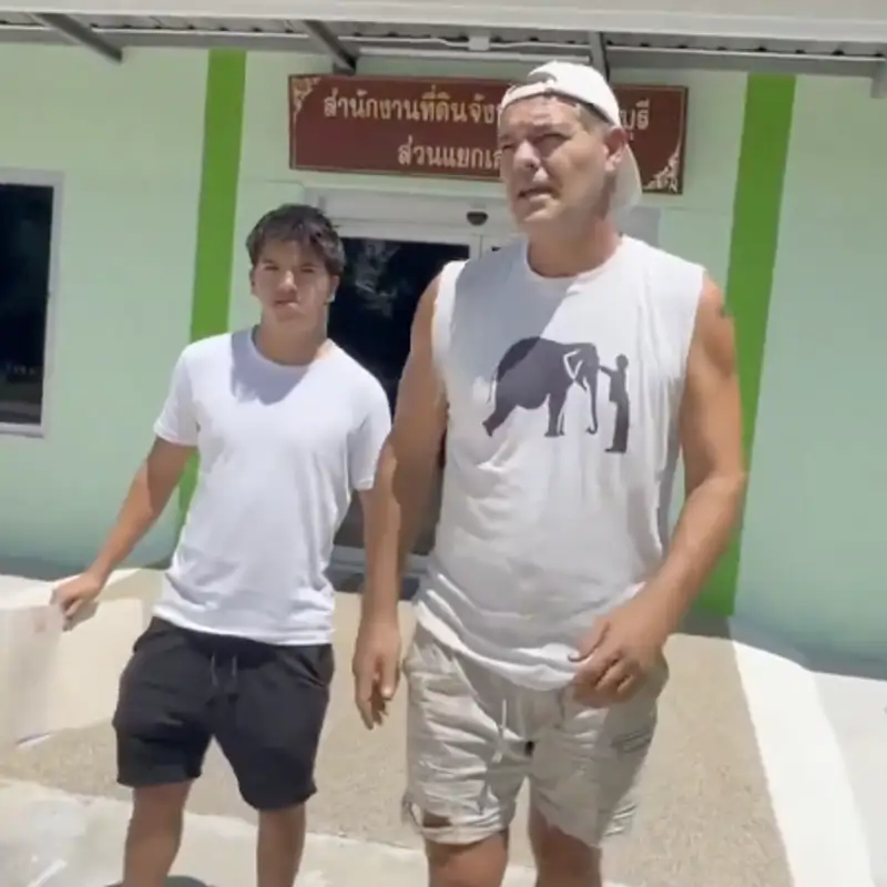 Zorro, el hijo más mediático de Frank Cuesta: "Me siento que mi vida es mentira"
