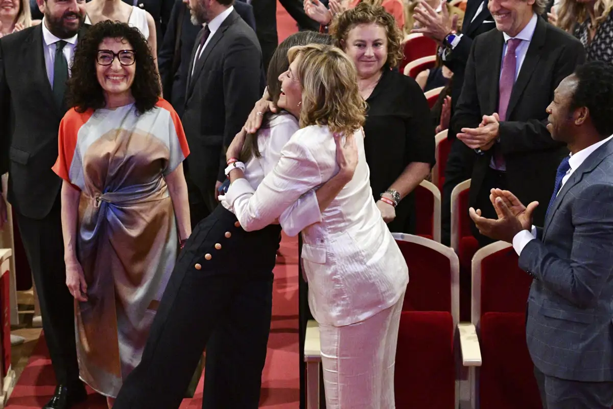 Letizia y Almudena Ariza
