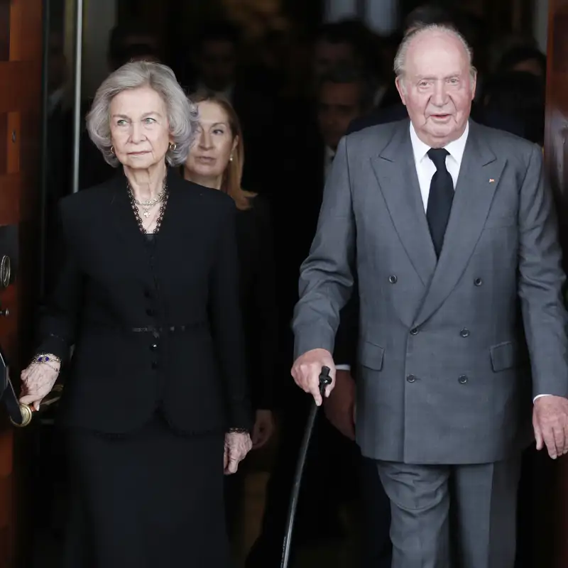 Vanesa Peschla, periodista alemana experta en Casa Real, advierte: “Aunque Juan Carlos y Sofía están separados, no ha habido un divorcio oficial por razones dinásticas”