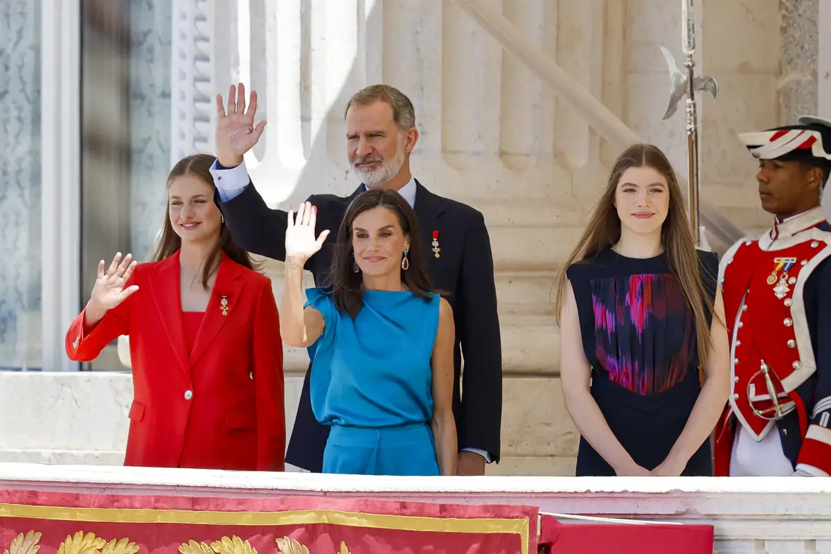 Leonor, Letizia, Felipe, Sofía