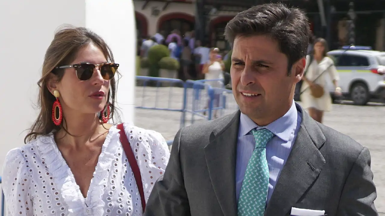 Lourdes Montes y Francisco Rivera viajan a Roma un mes después del nacimiento de su hijo Nicolás por un motivo muy especial