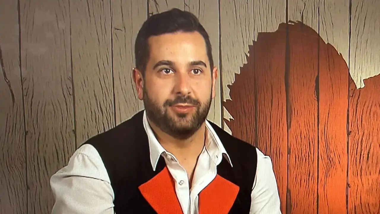 Jonathan critica sin piedad en 'First Dates' a su cita: "Tiene chorizos cebolleros, como se dice en su pueblo"