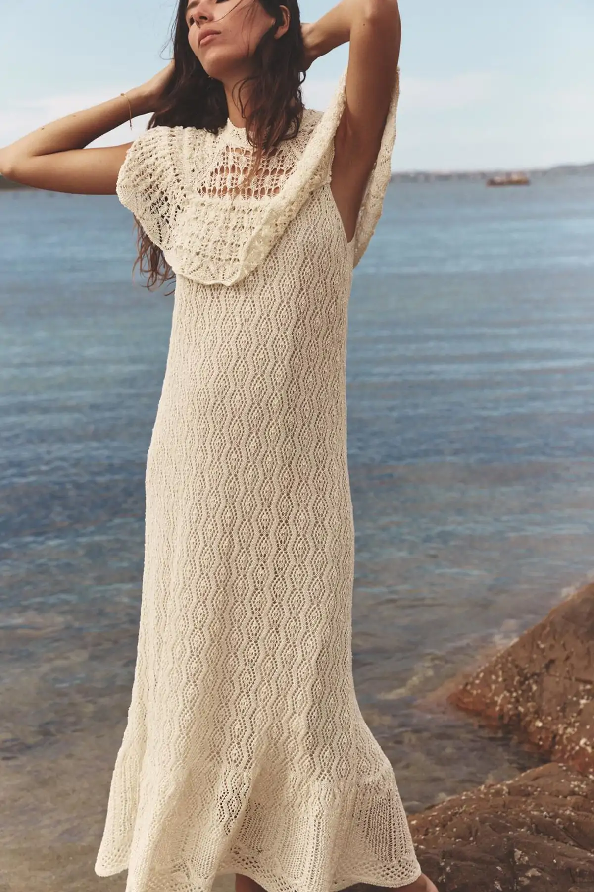 Vestido de crochet.