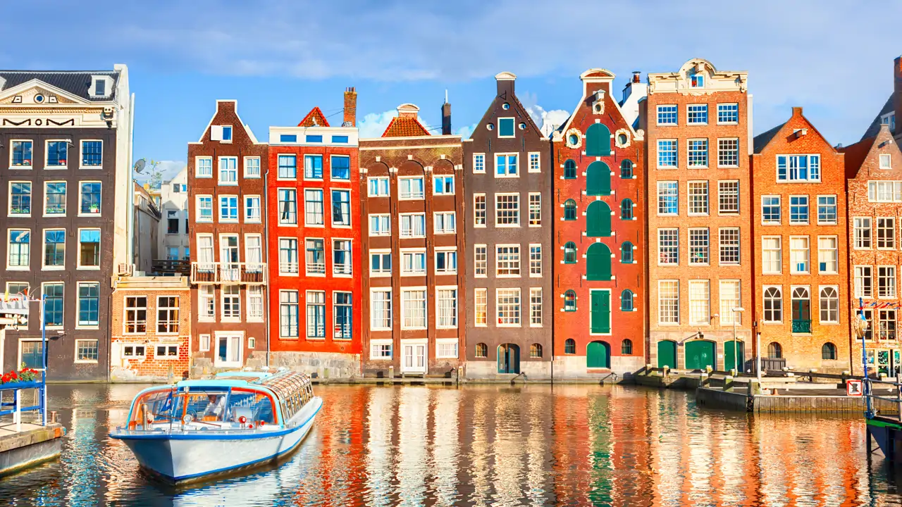 Amsteram