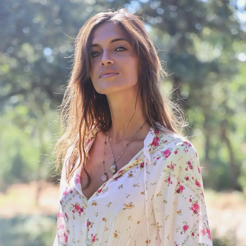 Adiós, blusas aburridas: Estos modelos de Sfera con mangas bonitas son ideales para combinar con pantalones sueltecitos