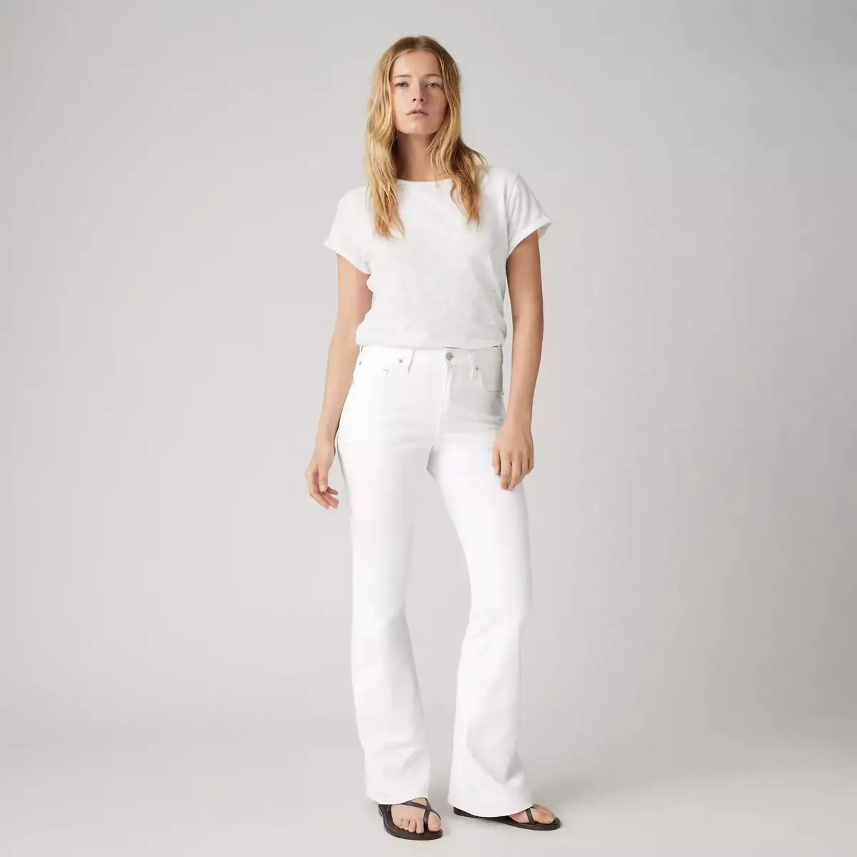 Pantalones blancos campana Mar Flores